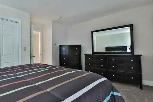 20 Village Green Rd - Photo 3 of 6