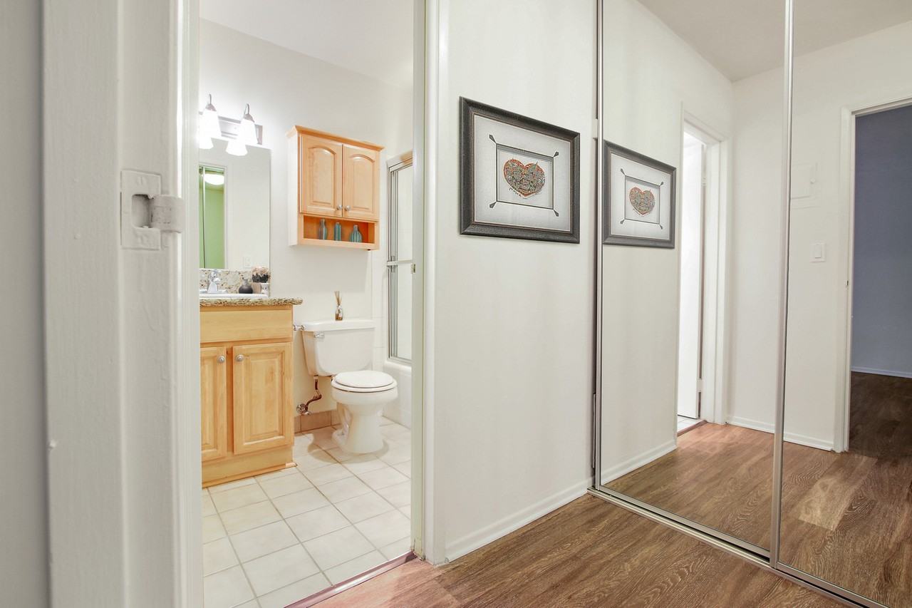 The Brentwood Tuscany - Photo 4 of 12