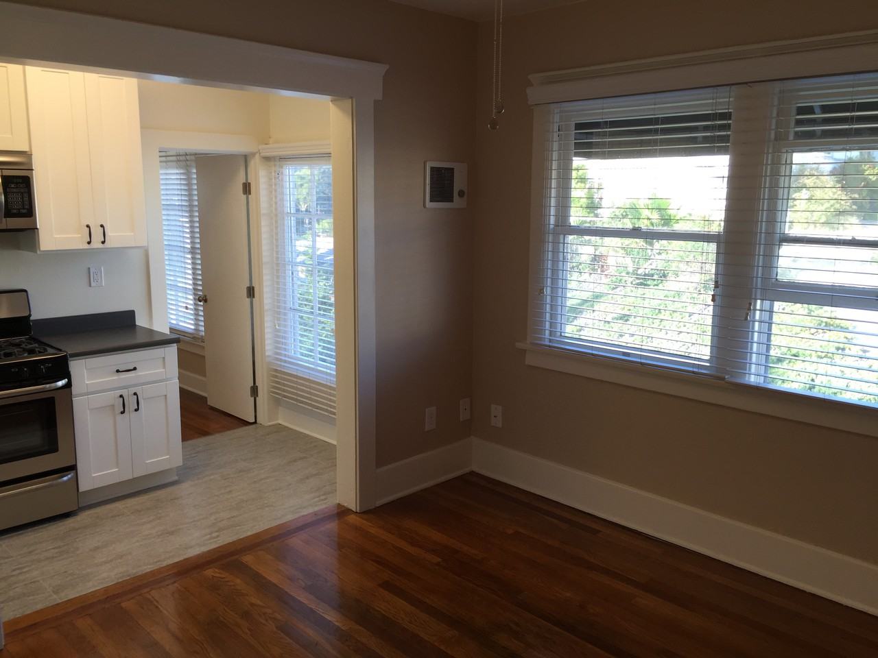 610 W. Laurel St. - Photo 2 of 11