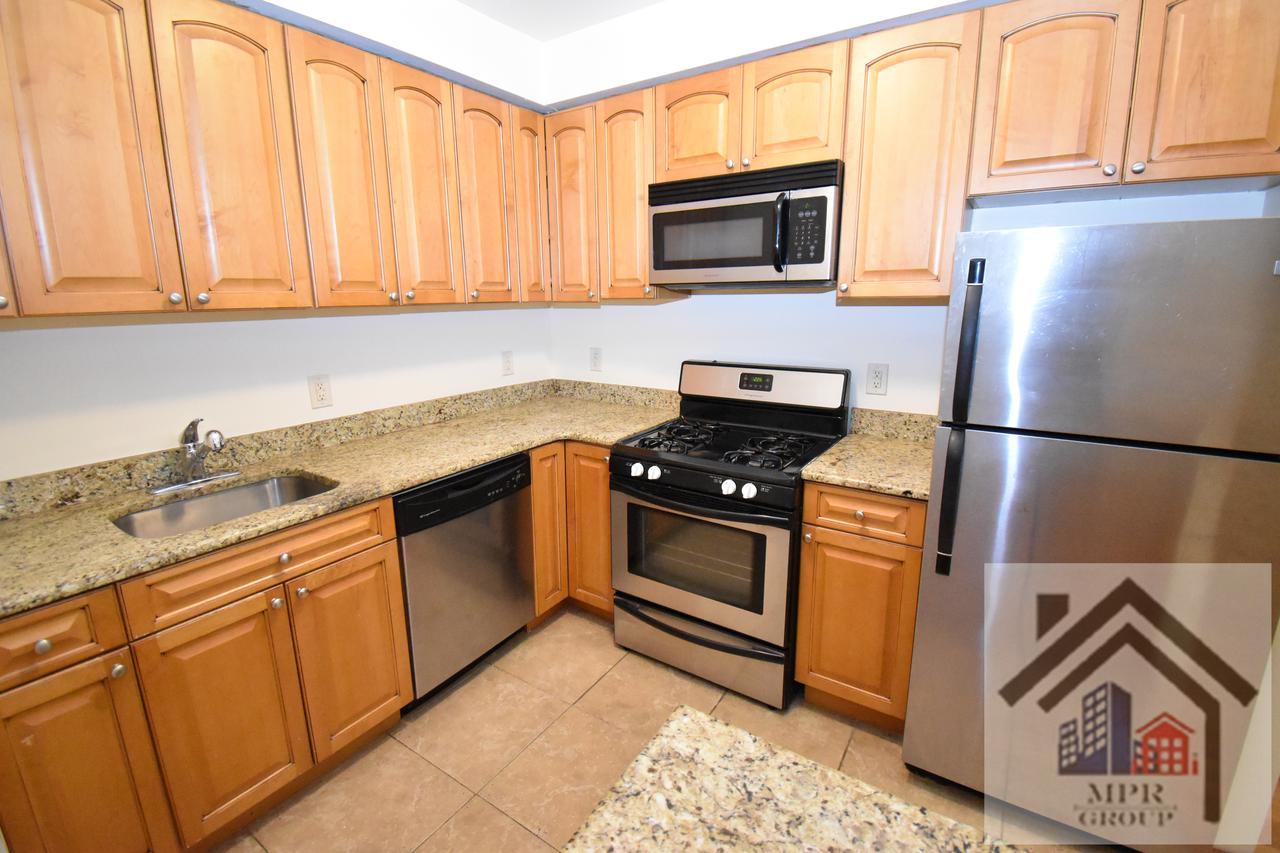 200 Davis Avenue 1 - Photo 3 of 10