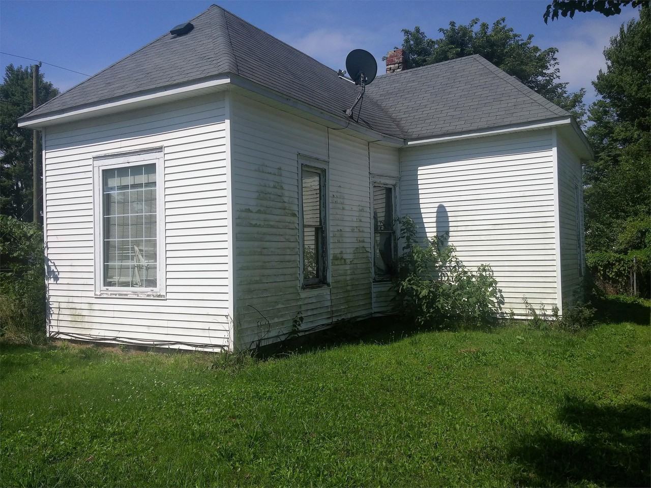 206 N Main St - Photo 2 of 13