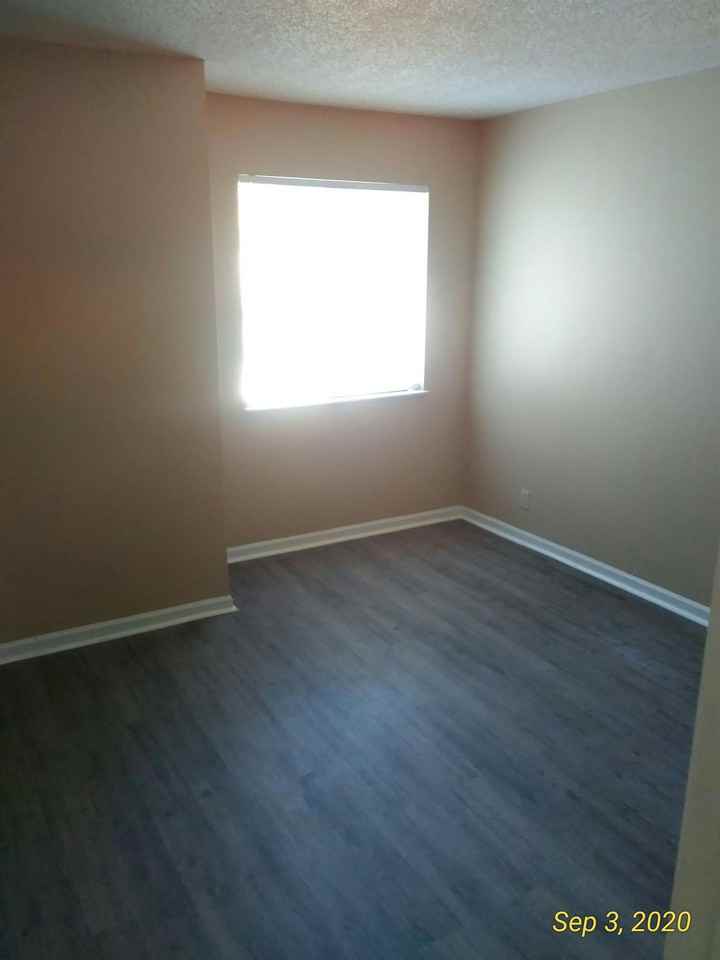910 Brett Dr Apt 116 - Photo 2 of 10