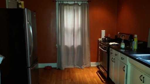 624 Danbury St - Photo 2 of 5