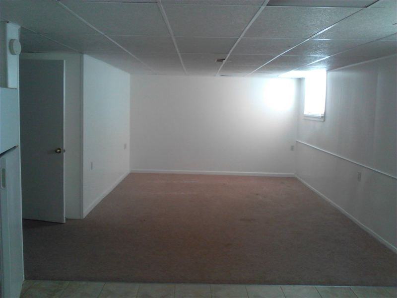 1940 West Genesee St - Photo 3 of 17