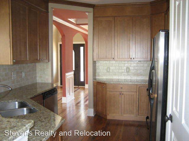 1533 Heritage Garden St - Photo 2 of 10