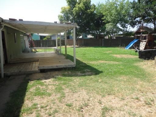 551 N Kensington Pl - Photo 3 of 3