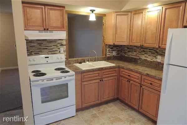 Heather Lane Townhomes Apartments 1780 Mary Ct, Alma, MI 48801 Zumper