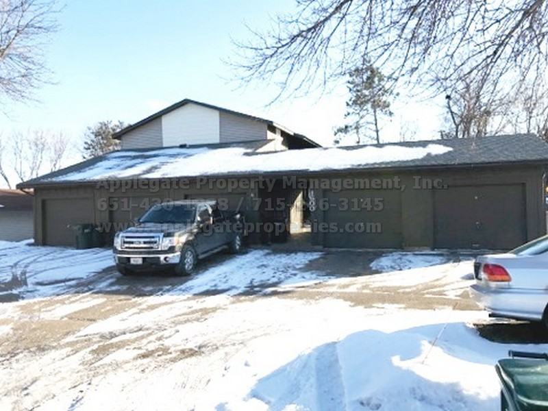 1600 Pinewood Ln - Photo 2 of 4