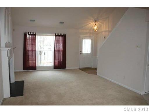 1136 Wylam Dilly Ct - Photo 2 of 13