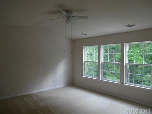 1136 Wylam Dilly Ct - Photo 3 of 13