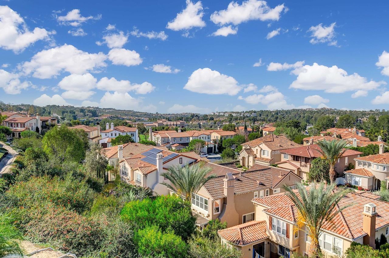 9 Marisol - Photo 3 of 41