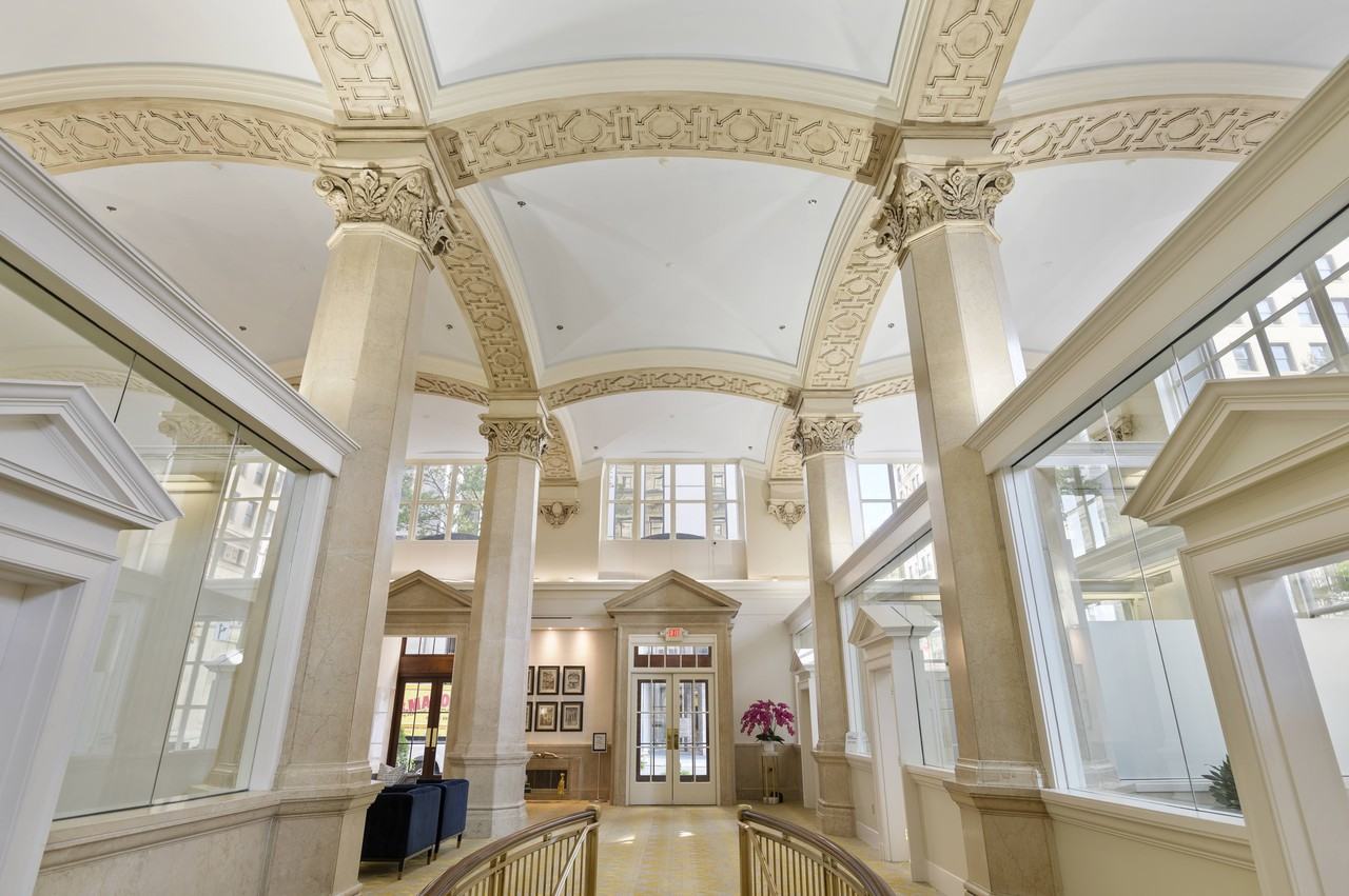 First National Apartments - Photo 4 of 28