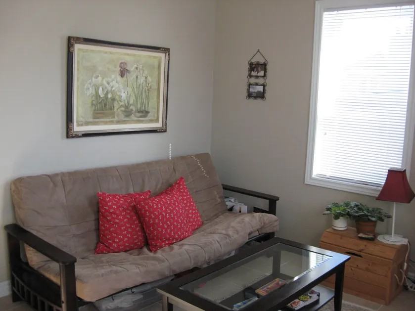 93 Carruthers Avenue #2 - Photo 3 of 7