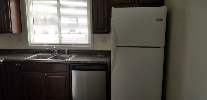 315 Anvil Dr - Photo 2 of 8