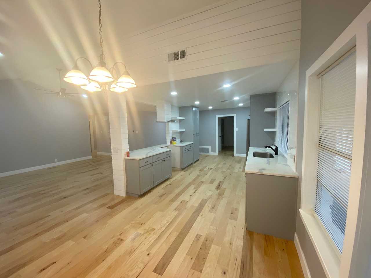 1211 August Drive - Photo 3 of 29