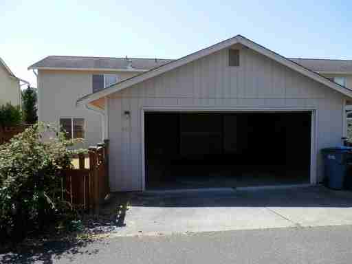 7415 Village Dr - Photo 3 of 7