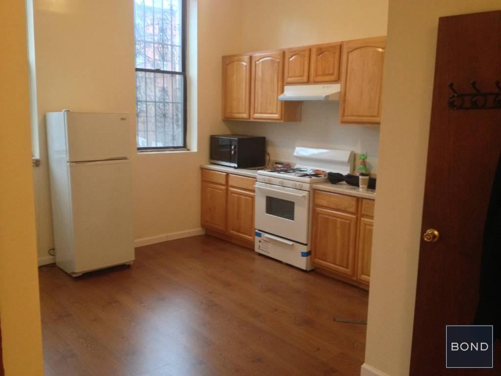 329 S 5th St #1 - Photo 3 of 7