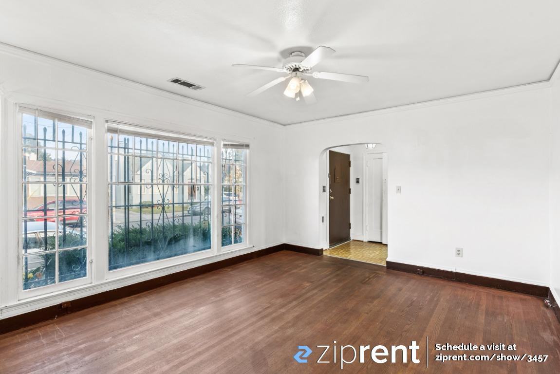 7327 Holly St - Photo 3 of 16