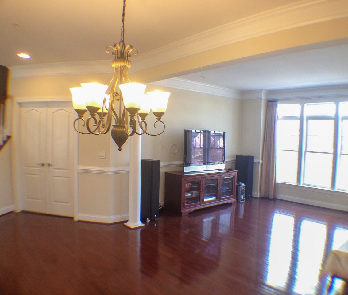 9701 Mossy Bark Ln - Photo 3 of 22