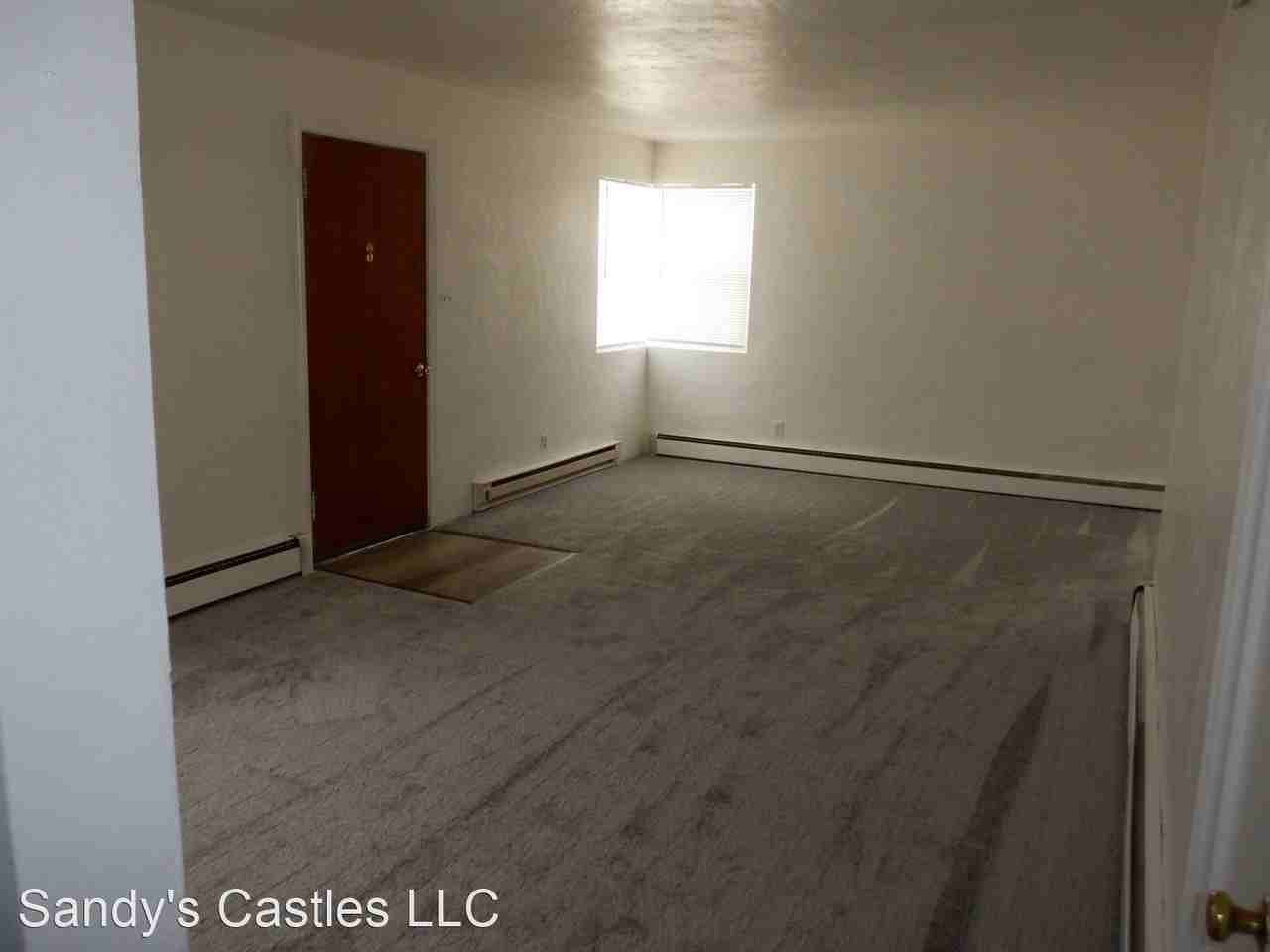 369 Maple Street - Photo 2 of 24