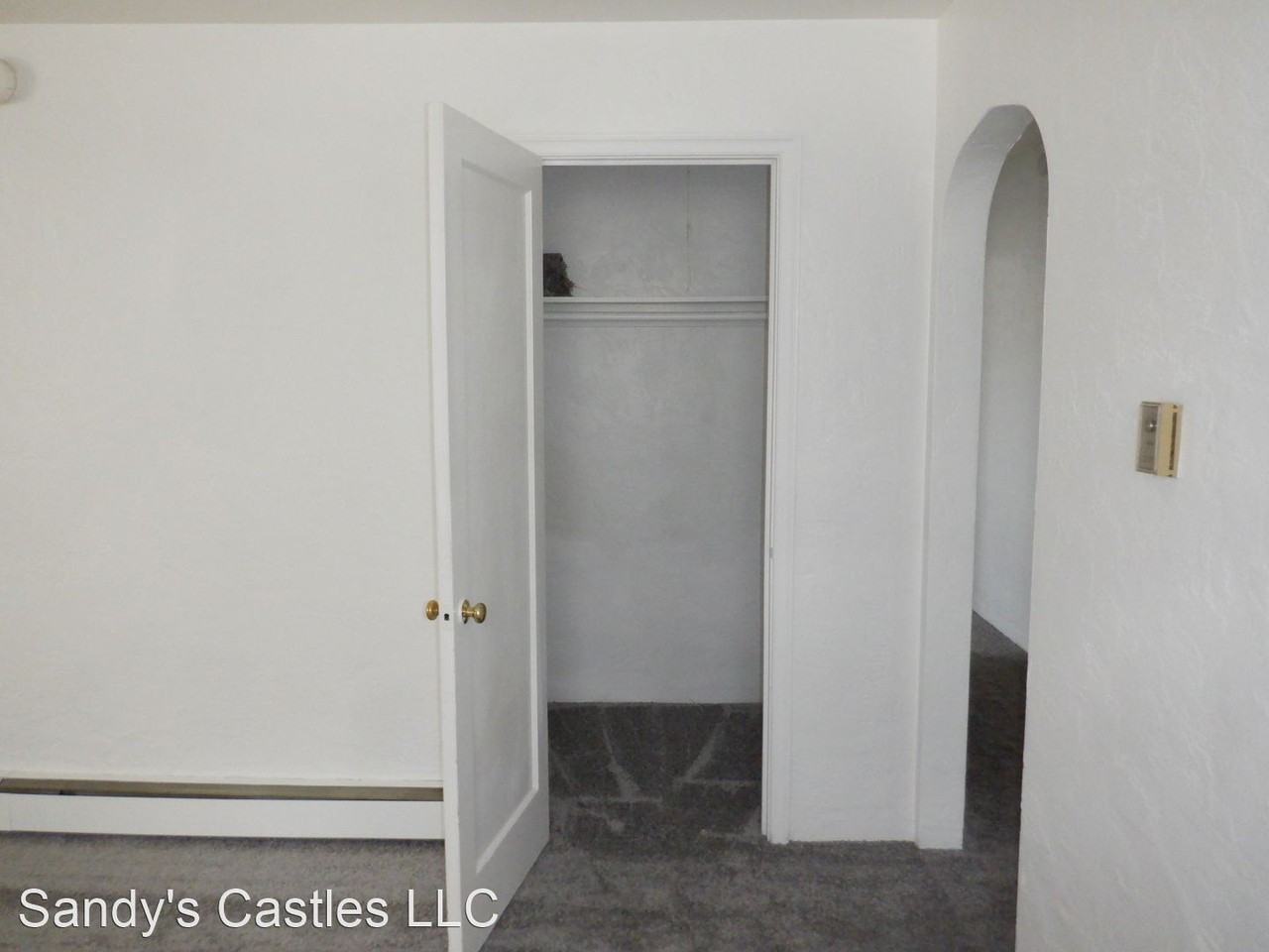 369 Maple Street - Photo 3 of 24