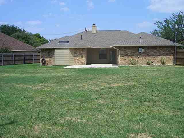 3921 Timberidge Dr - Photo 2 of 15