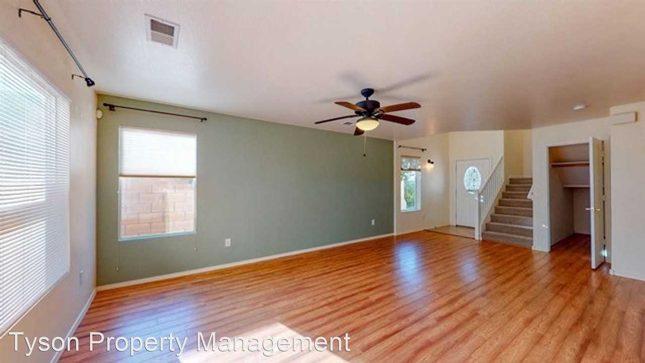 10332 Calle Hermosa Pl Nw - Photo 2 of 20