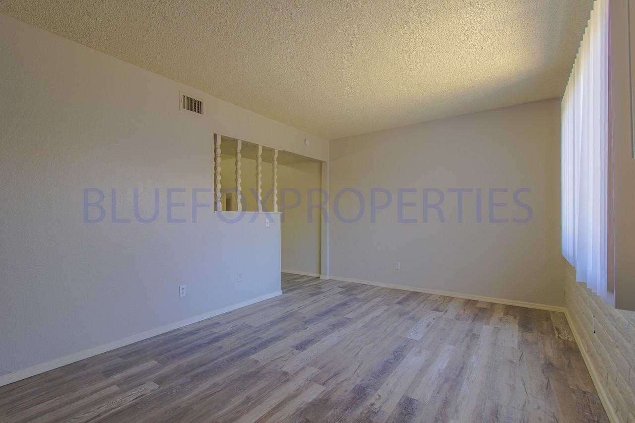 2470 & 2472 E Warwick Vista - Photo 2 of 11