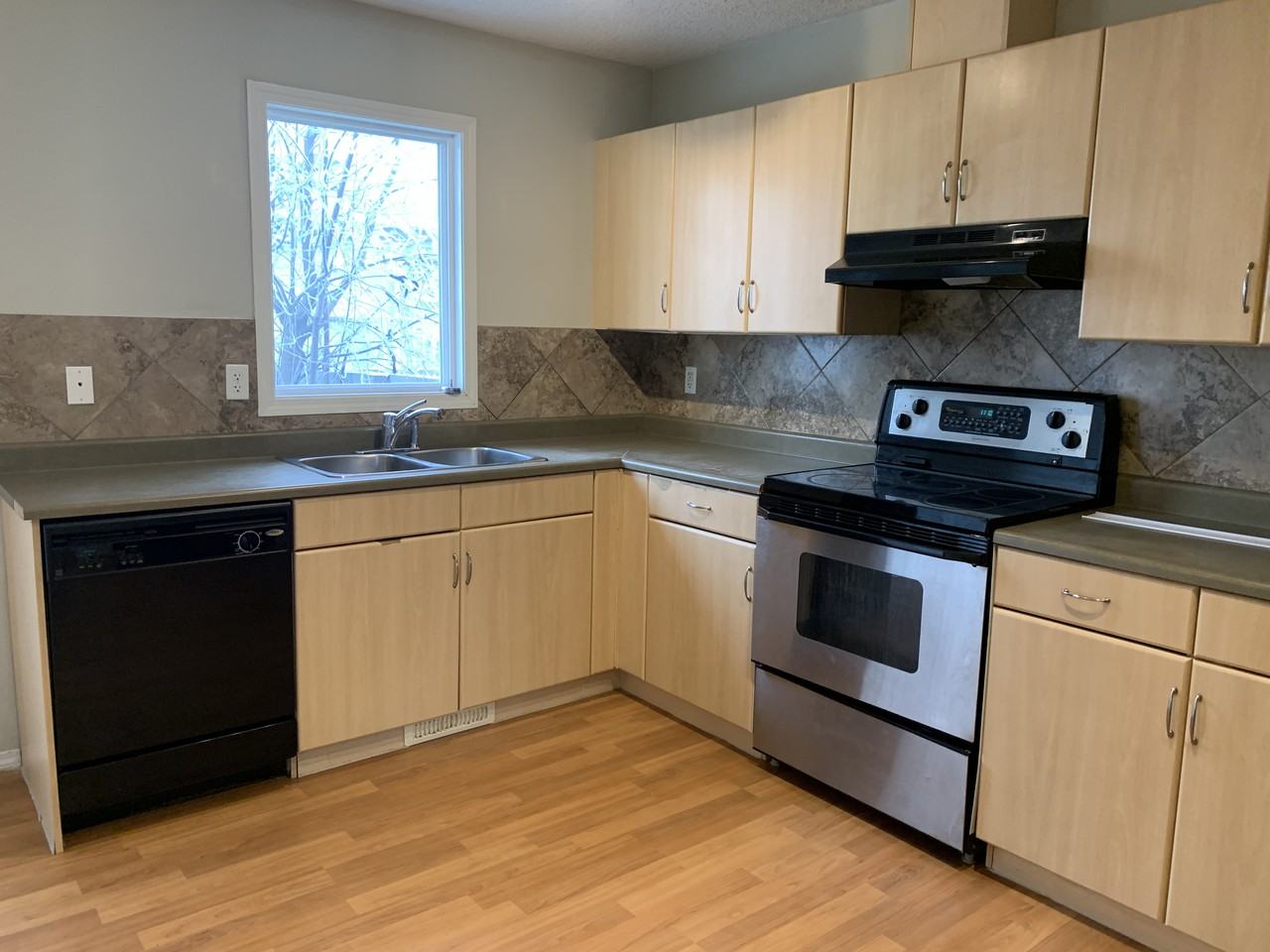 2503 Silverberry Village - Photo 2 of 13