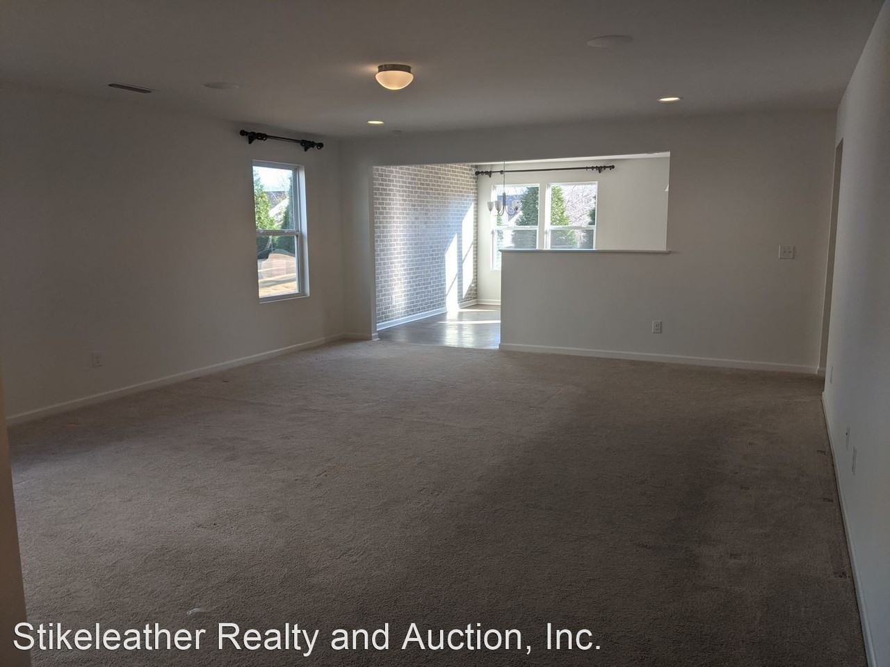 136 Hidden Lakes Rd - Photo 3 of 23