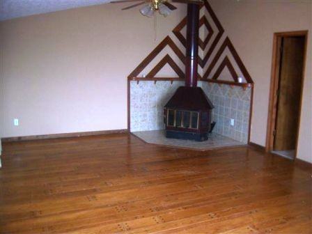 20 Thimble Shoals Ct - Photo 2 of 10