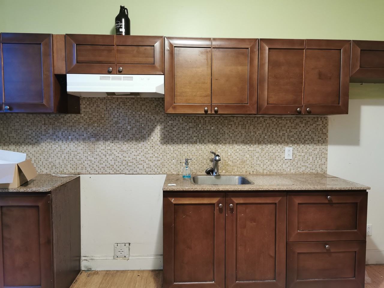 7572 Avenue Querbes - Photo 2 of 11