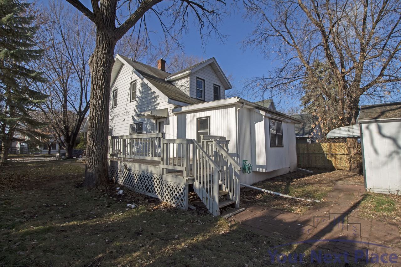 818 7th Avenue North - Photo 3 of 17