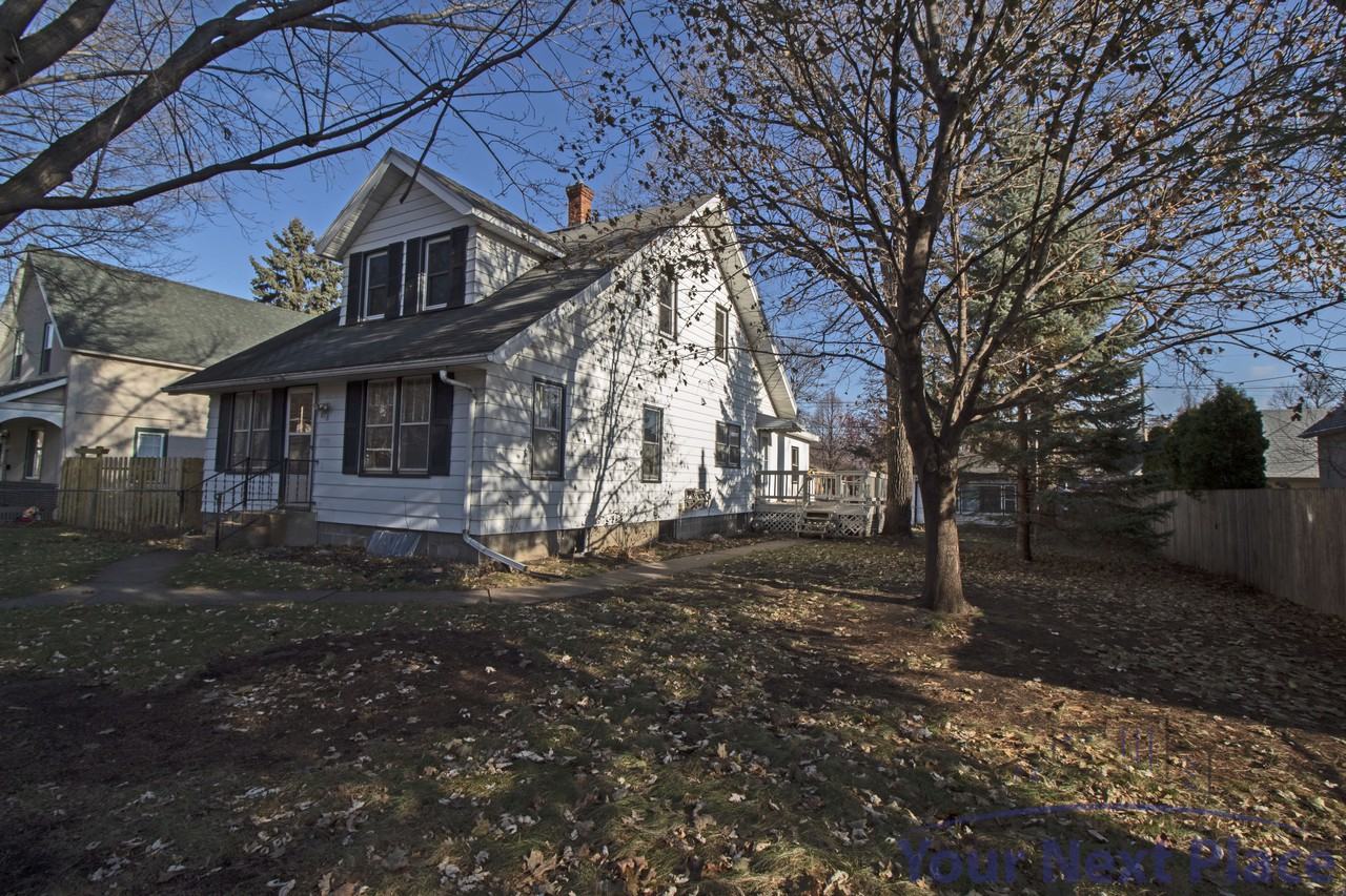 818 7th Avenue North - Photo 2 of 17