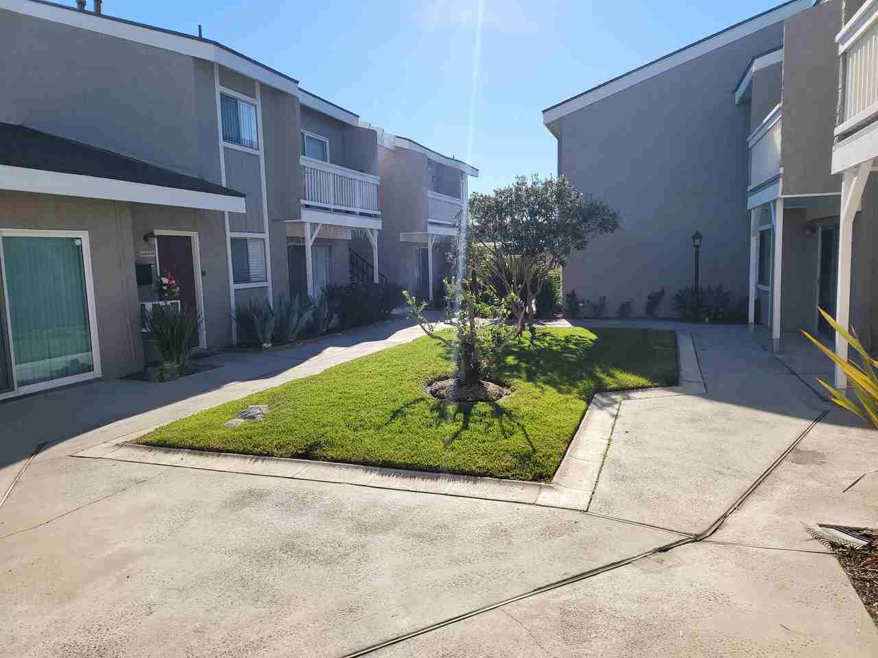 Briar Court - Photo 5 of 7