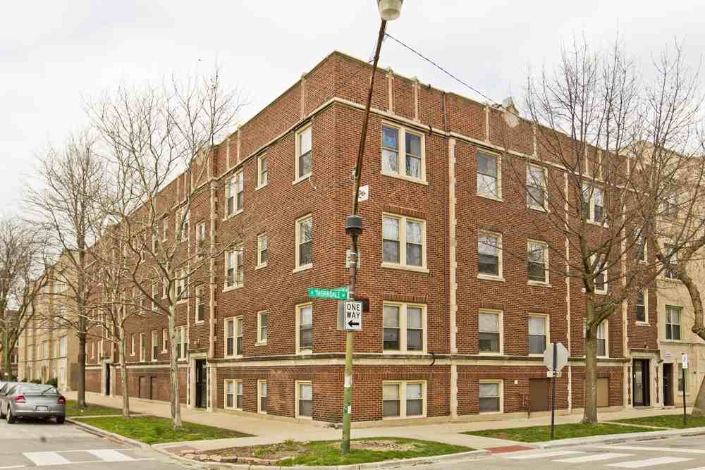 5941-5945 N Greenview Apartments - 5945 North Greenview Avenue, Chicago ...