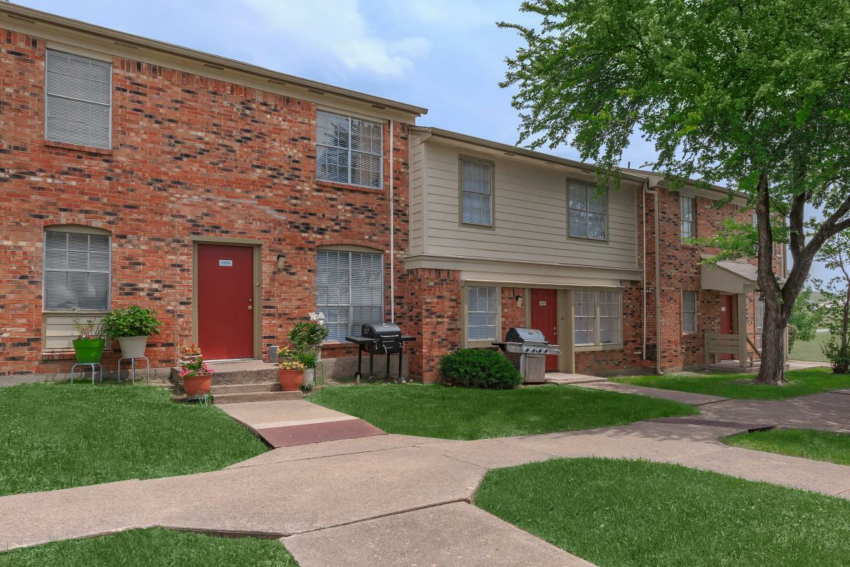 Mountain Valley Apartments {20220811} - Photo 3 of 50