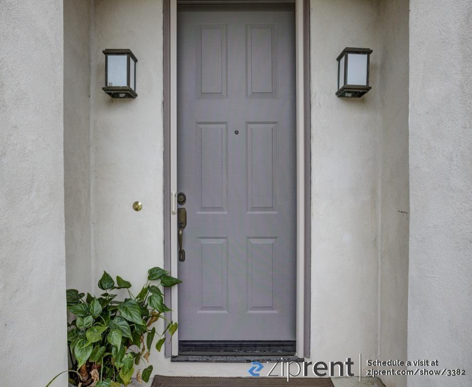 2230 Wheaton Ct - Photo 2 of 18