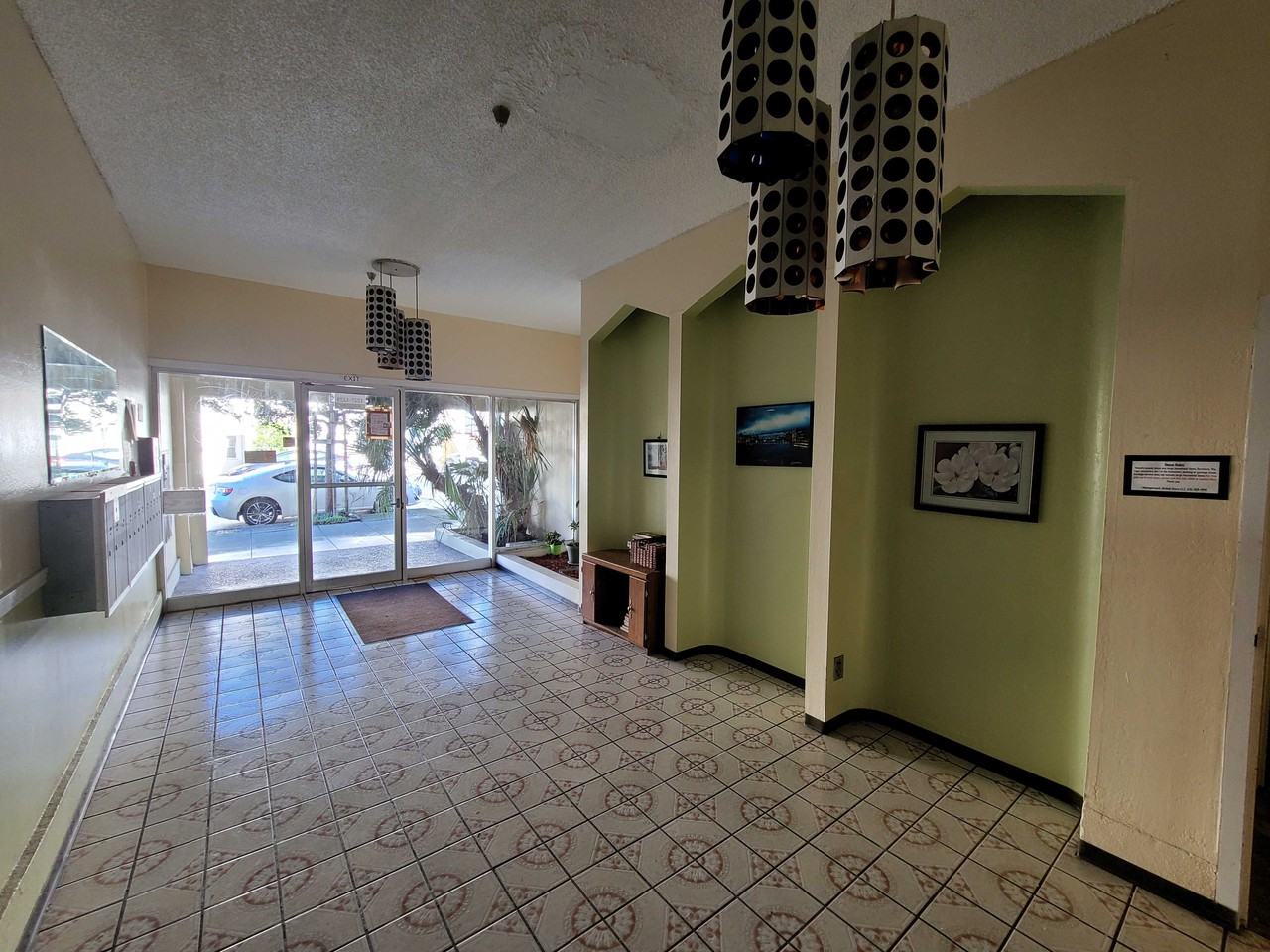 1227 Anza St #11 - Photo 3 of 18