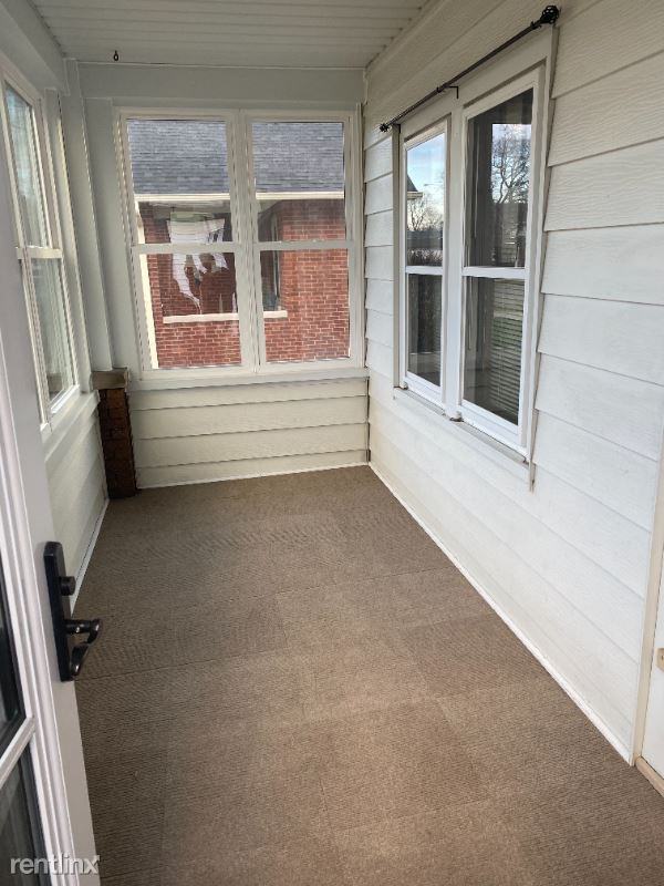 7532 27th Ave - Photo 3 of 20