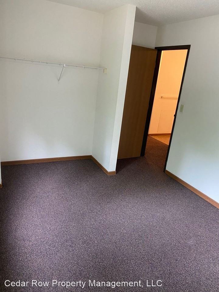 750 5th St S - Photo 3 of 7