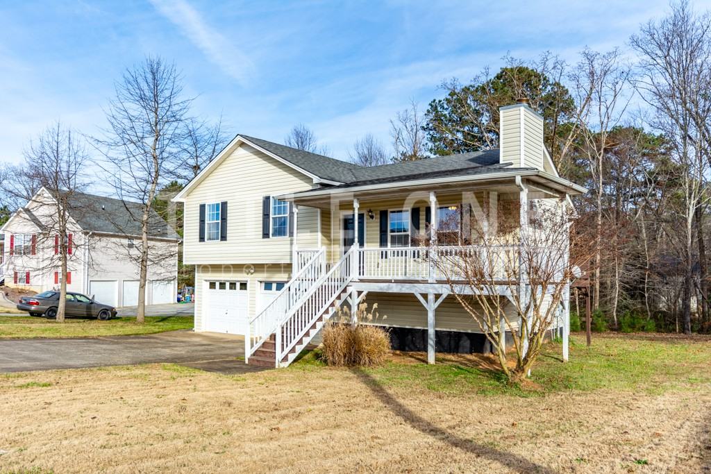 177 Majesty Dr - Photo 2 of 46