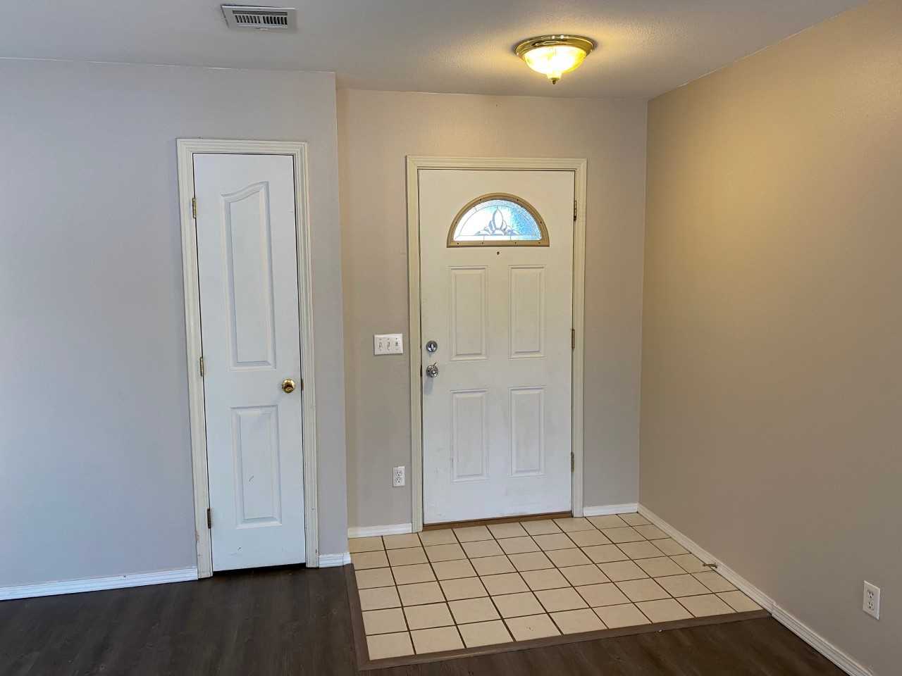 38 Burnett Cir - Photo 3 of 26