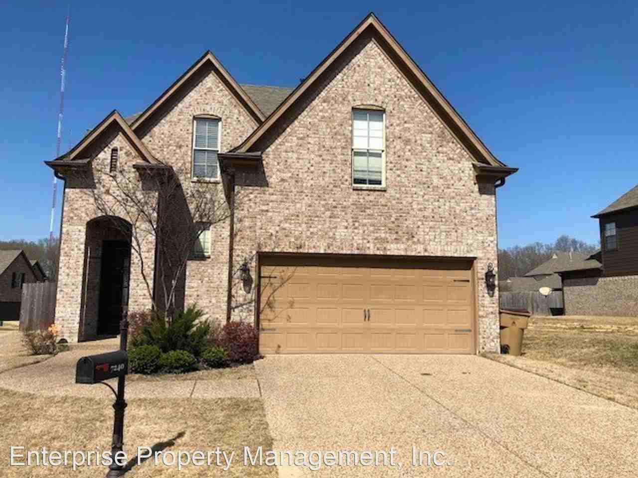 7240 Winterbrook Ln - Photo 2 of 28