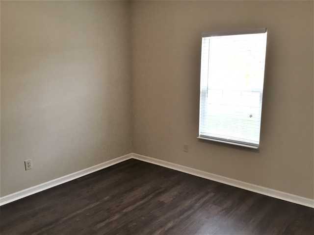 12294 Titans Dr - Photo 3 of 20