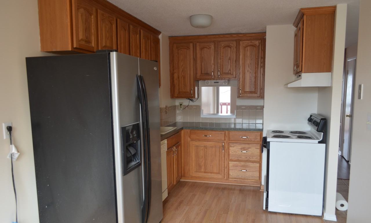 552 Shennecossett Road #E - Photo 3 of 22