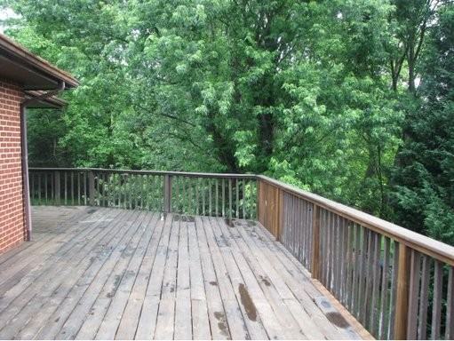 396 Suburbia Dr - Photo 2 of 13