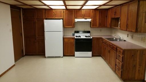17423 Coronado St #9 - Photo 3 of 9