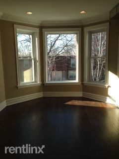 5337 S Maryland Ave - Photo 2 of 7