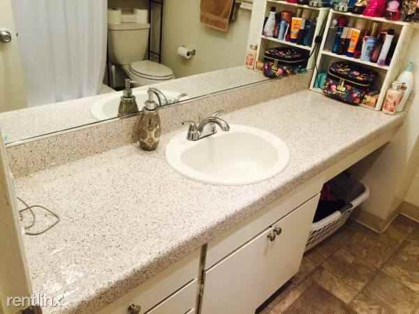 Bay Pointe Apartments - Photo 3 of 4